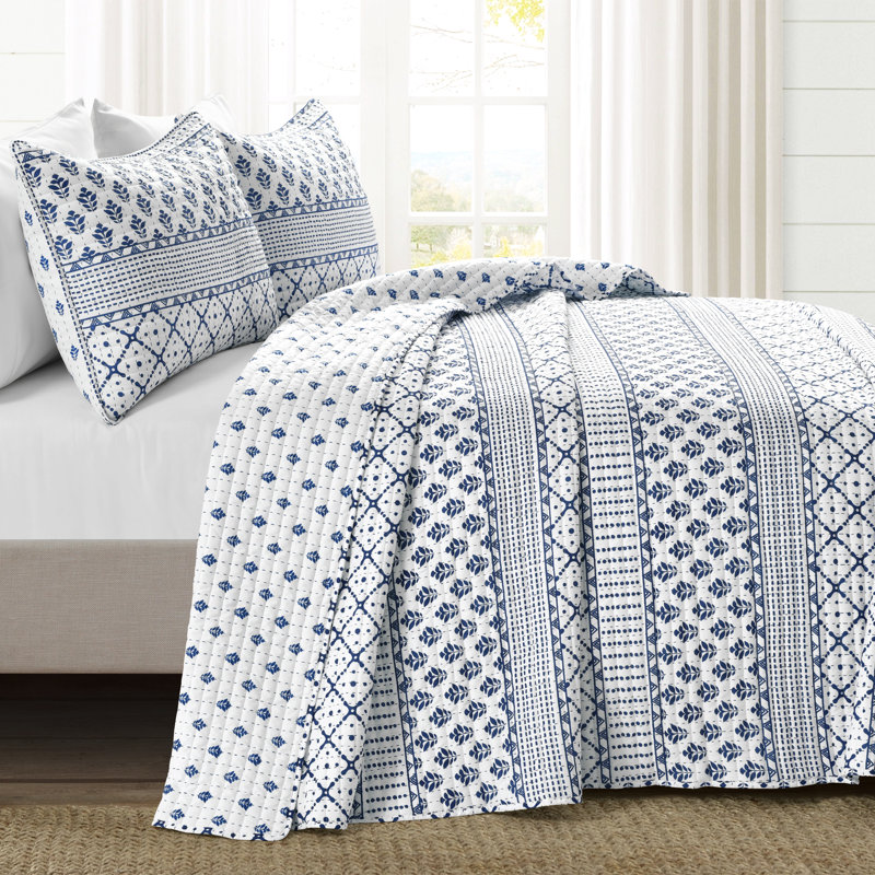 Laurel Foundry Modern Farmhouse Pettry Quilt Set & Reviews Wayfair